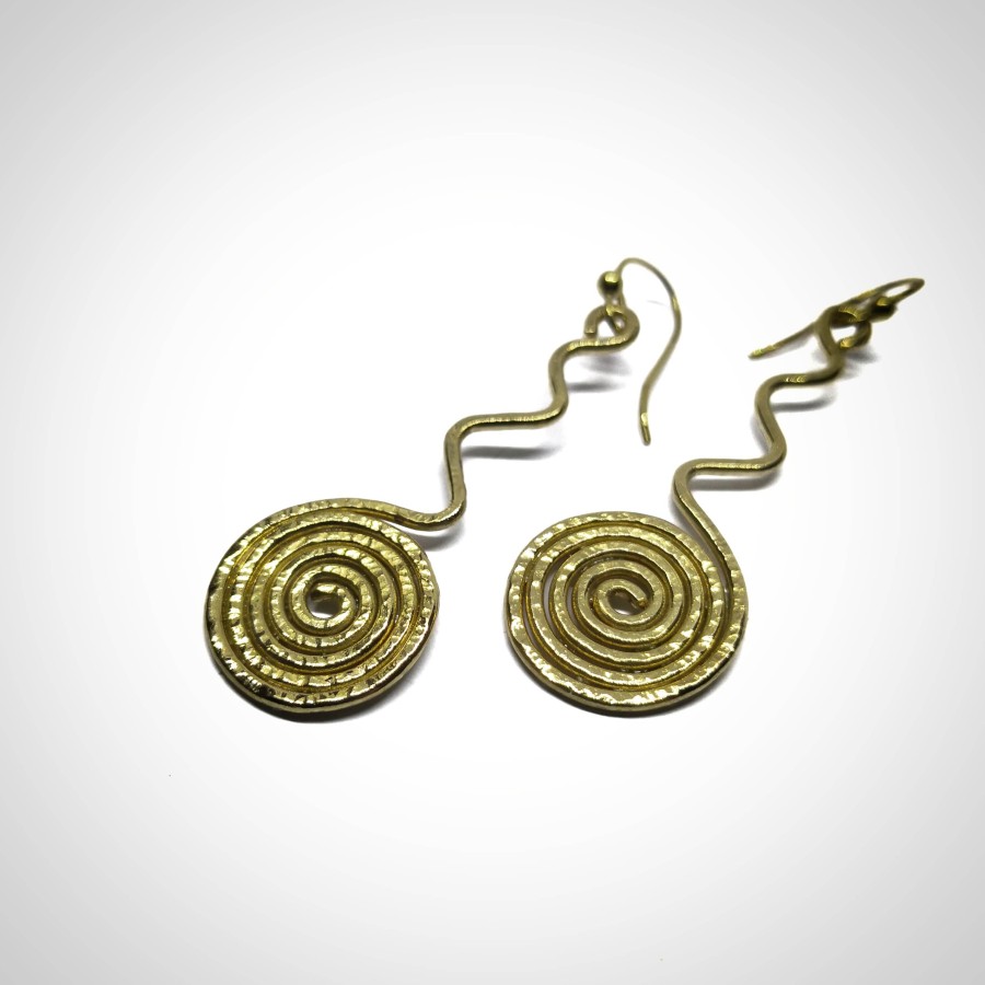 Žalvariniai auskarai ,,Atspindžiai''