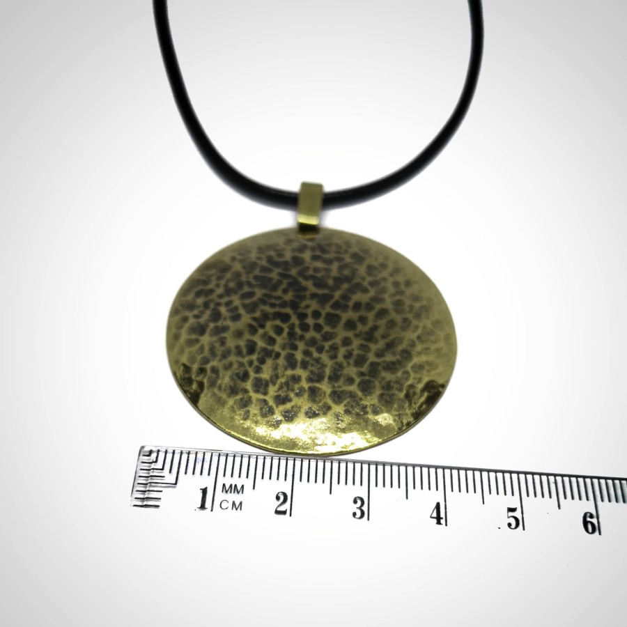 Žalvarinis pakabutis ,,Antika''