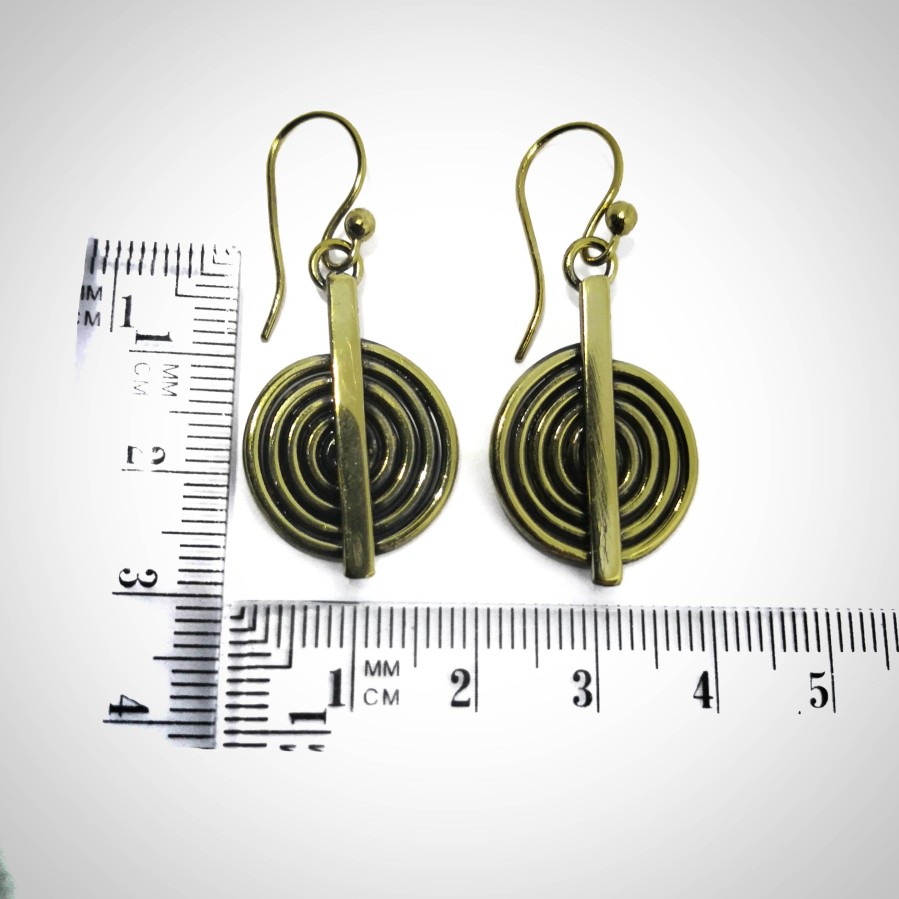 Žalvariniai auskarai ,,Tyluma''