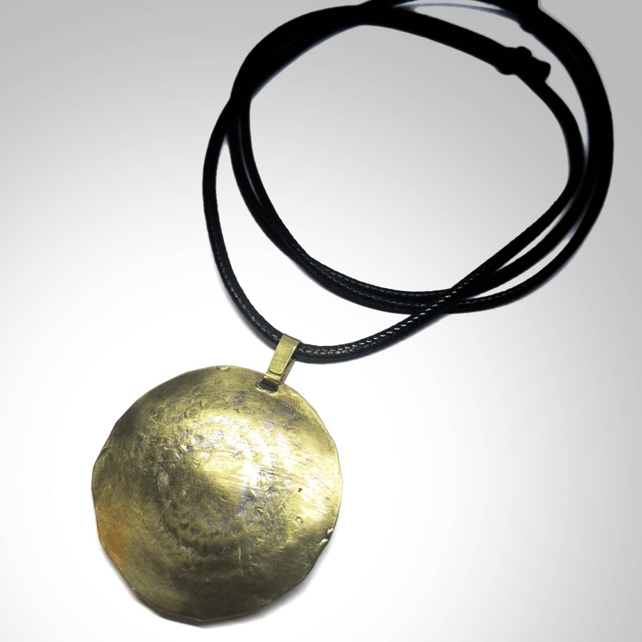 Žalvarinis kaklo papuošalas ,,Vėdrynas''